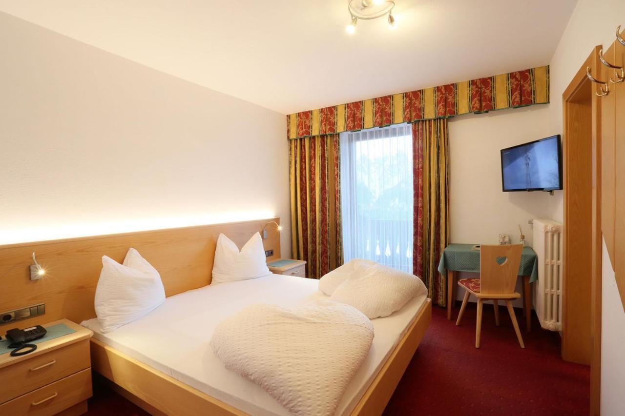 Alpenhotel Ratsberg 1650M ดอบบีอาโก ภายนอก รูปภาพ